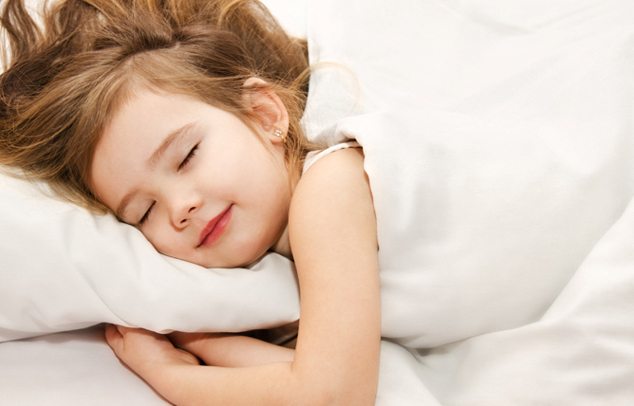 nyugodt alvás gyerekeknél
